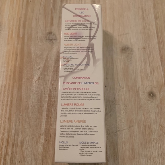 ReVive Light Therapy Glo  Wrinkle Treatment - Picture 4 of 8